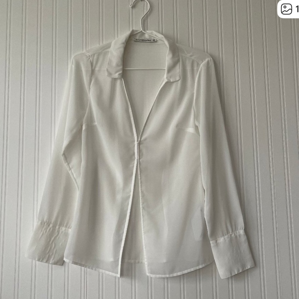 NWT Abercrombie & Fitch Classic White Shirt